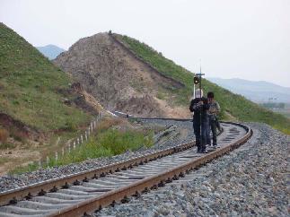 甘泉鐵路驗(yàn)收測量工程90公里.jpg